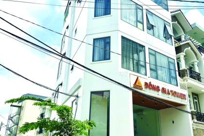 Construction and building of office buildings Construction and building of office buildings