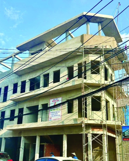 TÒA NHÀ PHỐ CAO TẦNG TÒA NHÀ PHỐ CAO TẦNG